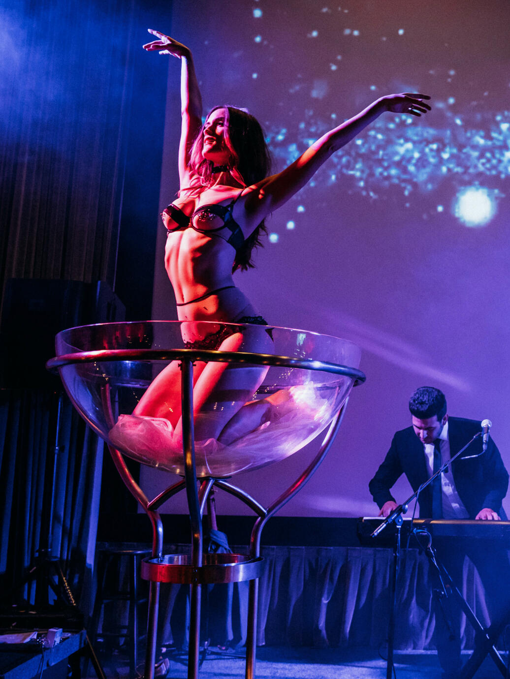 Wedding Reception Giant Champagne Glass Tonya Kay Wedding Reception Giant Champagne Glass Tonya Kay